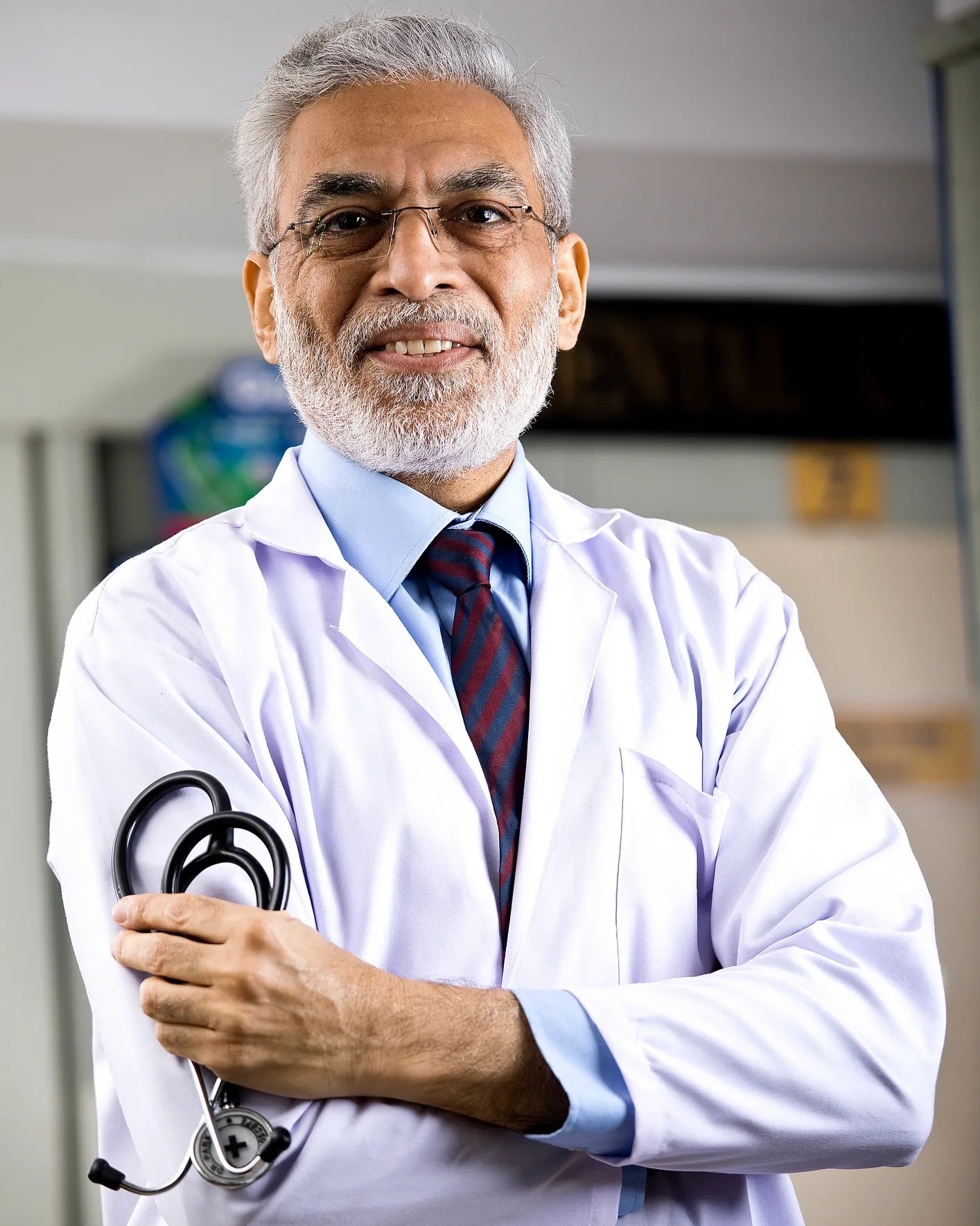 Healthcare professional supporting coordinated patient care